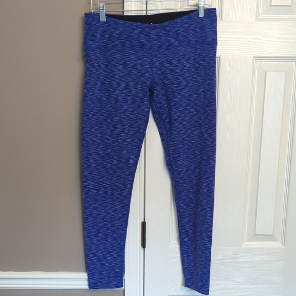 Tuff Athletics Leggings in Purple Heather - Picture 4 of 8